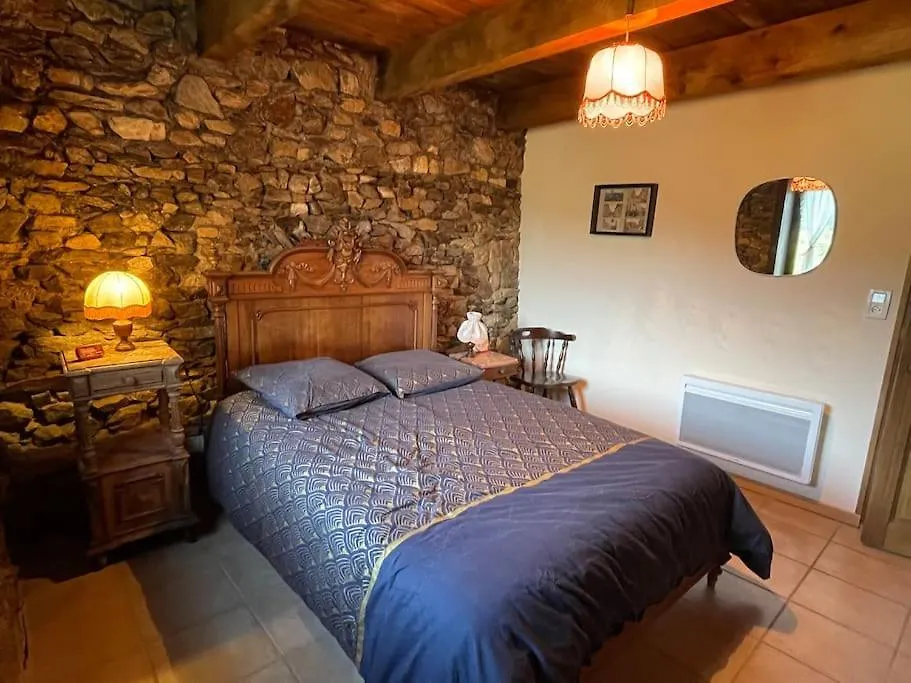 הוילה Champagnac-le-Vieux Ancienne Etable - En Pleine Campagne Francaise צרפת